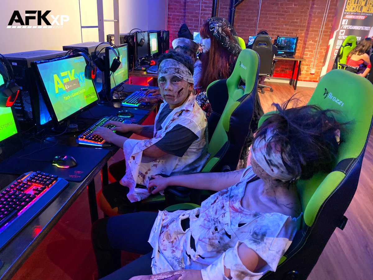 guildhouseSJ's tweet photo. Happy Halloween! 🧟♀️🧟♂️🖤
Get 50% off all game time (PC & consoles) today (10/31) NOON - Midnight at our new @DowntwnCampbell #AFKxp location! https://t.co/jYW8nFUSgk