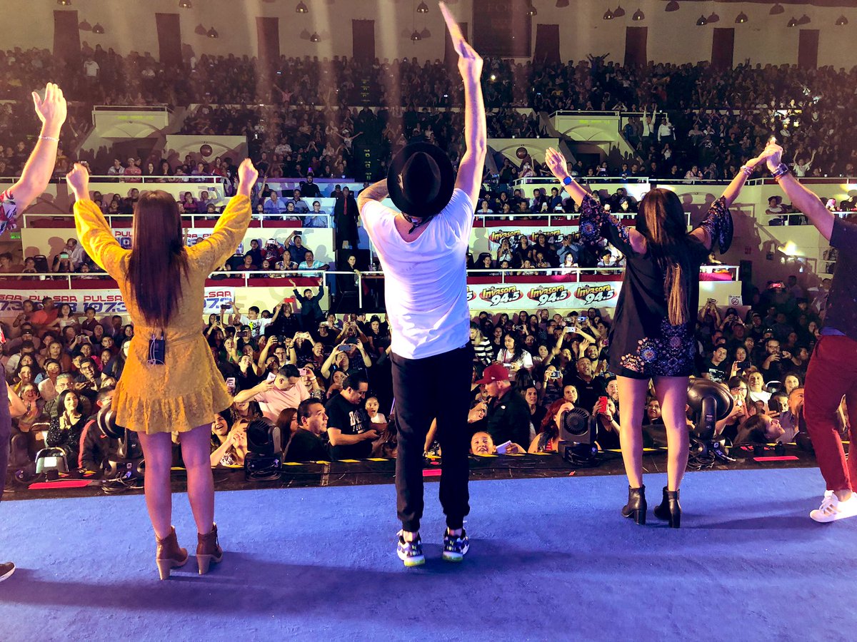 MeCaigoDeRisa's tweet photo. El show continúa!!!
Esta vez en Querétaro, Toluca, Cuernavaca y Veracruz
¿Quién se apunta?
Boletos disponibles: https://t.co/0puD5a0c2B
#MCDRElShow https://t.co/d9OQwyjKDN