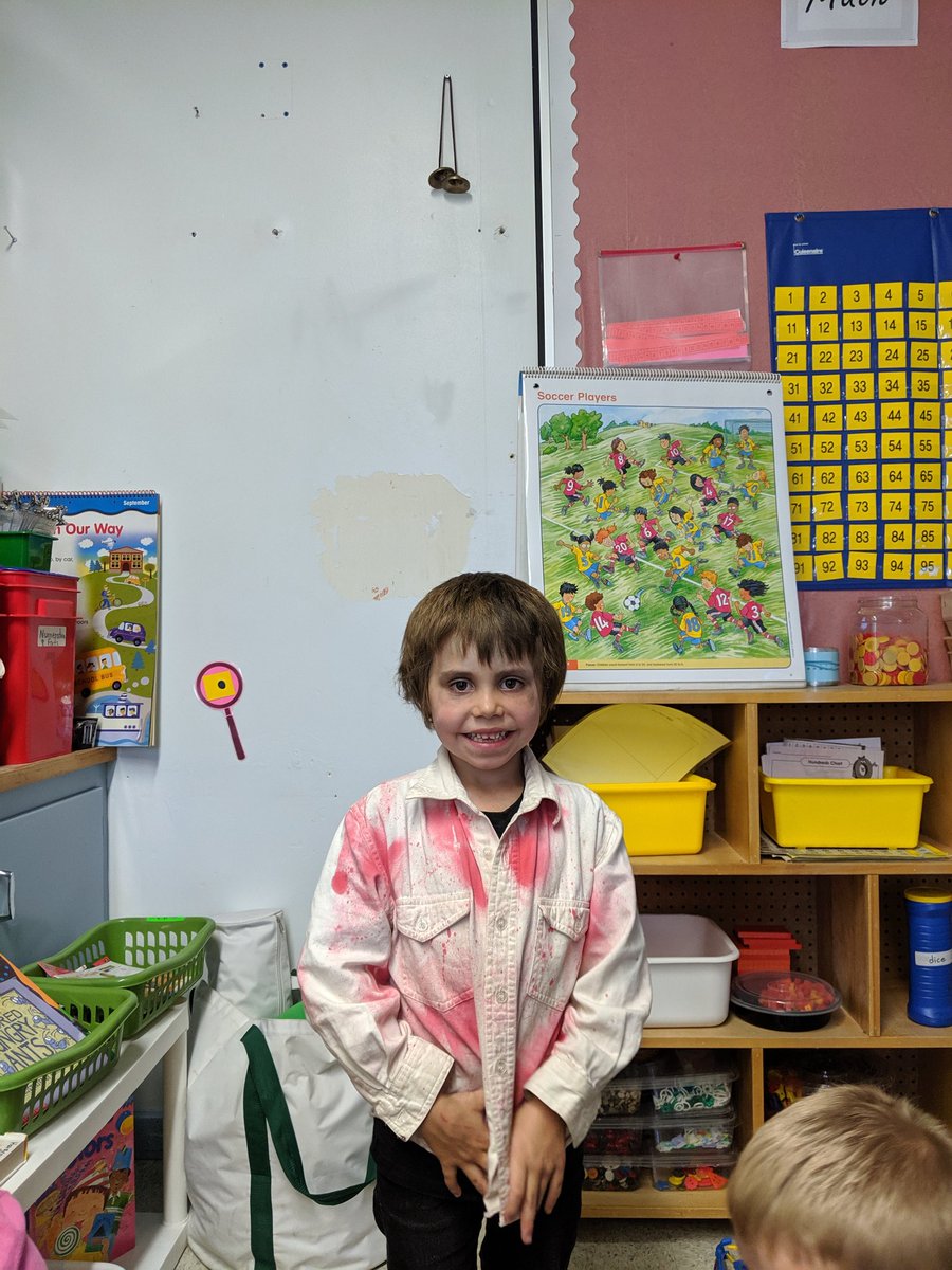 dellbrewer's tweet photo. HAPPY HALLOWEEN from 1-2 Brewer! #CreativeCoyotes https://t.co/P3iTocOty2