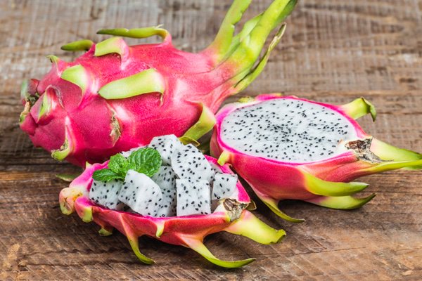 PMGuayas's tweet photo. La #Pitahaya, también conocida por el nombre de fruta del Dragón está teniendo un gran desarrollo agroproductivo y comercial en la provincia del #Guayas, con gran potencial exportador... https://t.co/dMU3S0FMrP