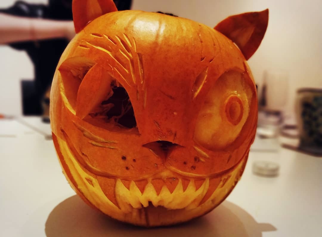 terenbrandy's tweet photo. My contribution was a zombie cat #HappyHalloween #halloween2019 #jackolantern https://t.co/96Swki6IBA