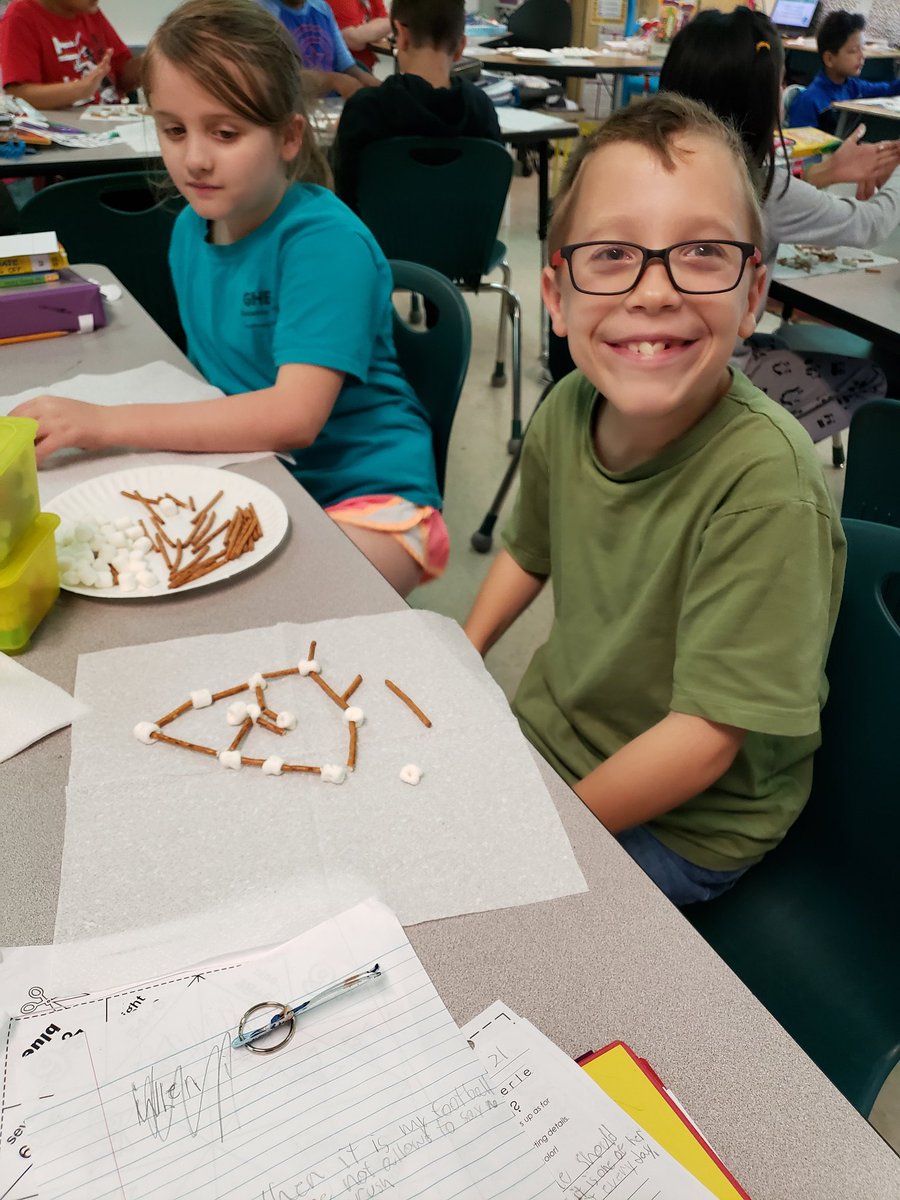 SarahLaperle7's tweet photo. Book character day with STEM activities! @CedarForestES #wolfpride @SpotsySchools https://t.co/yjfjKvdTub