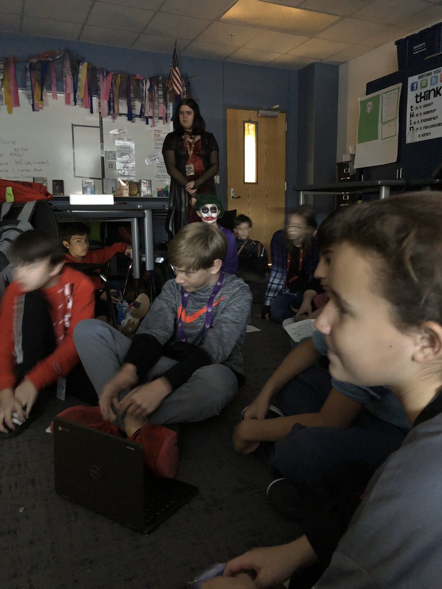 MrsBryant_610's tweet photo. Telling scary stories we wrote in the dark! Living this spooky time on Halloween!!! #gmsPLA https://t.co/pD3O6N0jpJ
