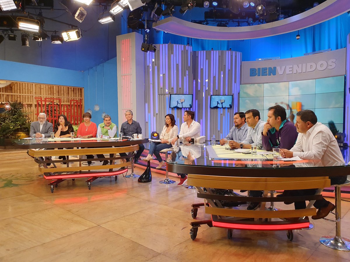 📺 Ahora en el panel de "Chilenos que hablan" de canal 13, conversando con Pancho Saavedra y alcaldes sobre desigualdades que afectan a municipios y a los territorios. Es urgente mejorar distribución de los ingresos para que el desarrollo llegue a todo Chile ✊ #Chilenosquehablan