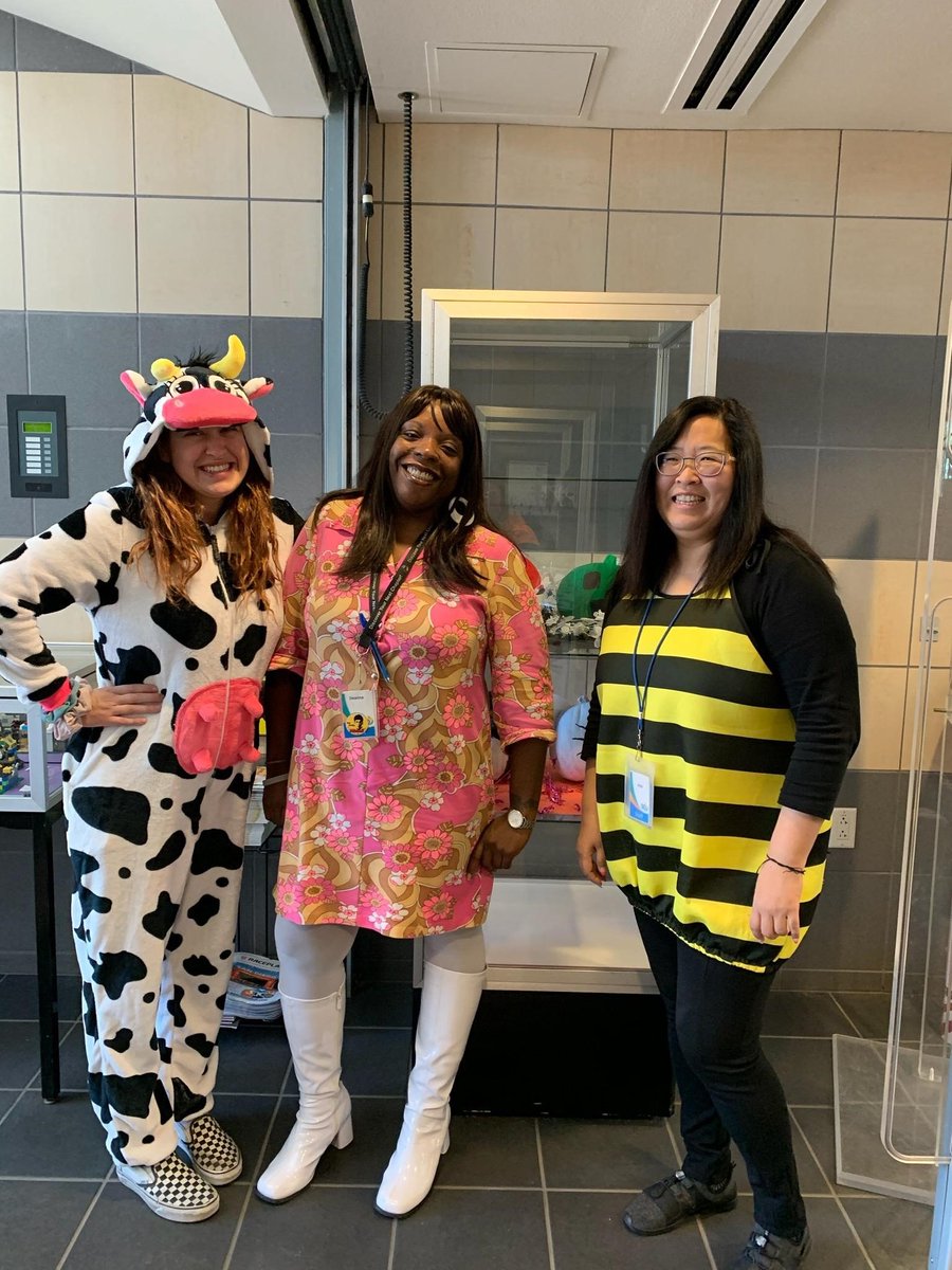 SDPublicLibrary's tweet photo. Our staff really got in to the #Halloween spirit this year! More spooky staff costumes to come, so keep an eye out... if you dare!👻🎃 #Halloween19 #library #librarians #SDPL #SDPublicLibrary https://t.co/Adwz1QVn72