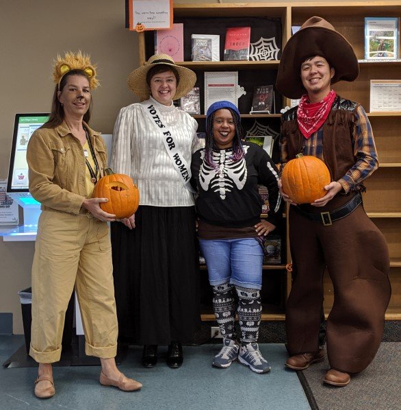 SDPublicLibrary's tweet photo. Our staff really got in to the #Halloween spirit this year! More spooky staff costumes to come, so keep an eye out... if you dare!👻🎃 #Halloween19 #library #librarians #SDPL #SDPublicLibrary https://t.co/Adwz1QVn72