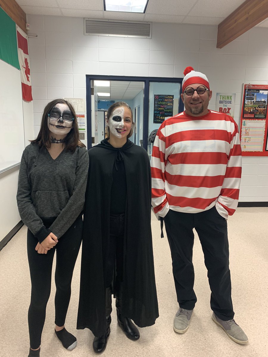ngpsscs's tweet photo. A little Halloween spirit at SCS! #halloweencostume https://t.co/a8HhP8dqc2