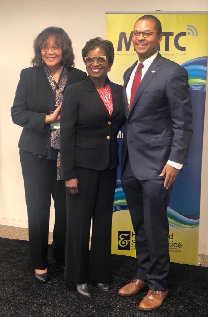 I had a great time connecting with former Commissioner <a href="/MignonClyburn/">Mignon Clyburn</a> during our fireside chat at the @MMTConline Access to Opportunity Conference. 

We discussed #5G, media ownership, solving #InternetInequality and the role #diversity and #inclusion plays in all of it.
￼