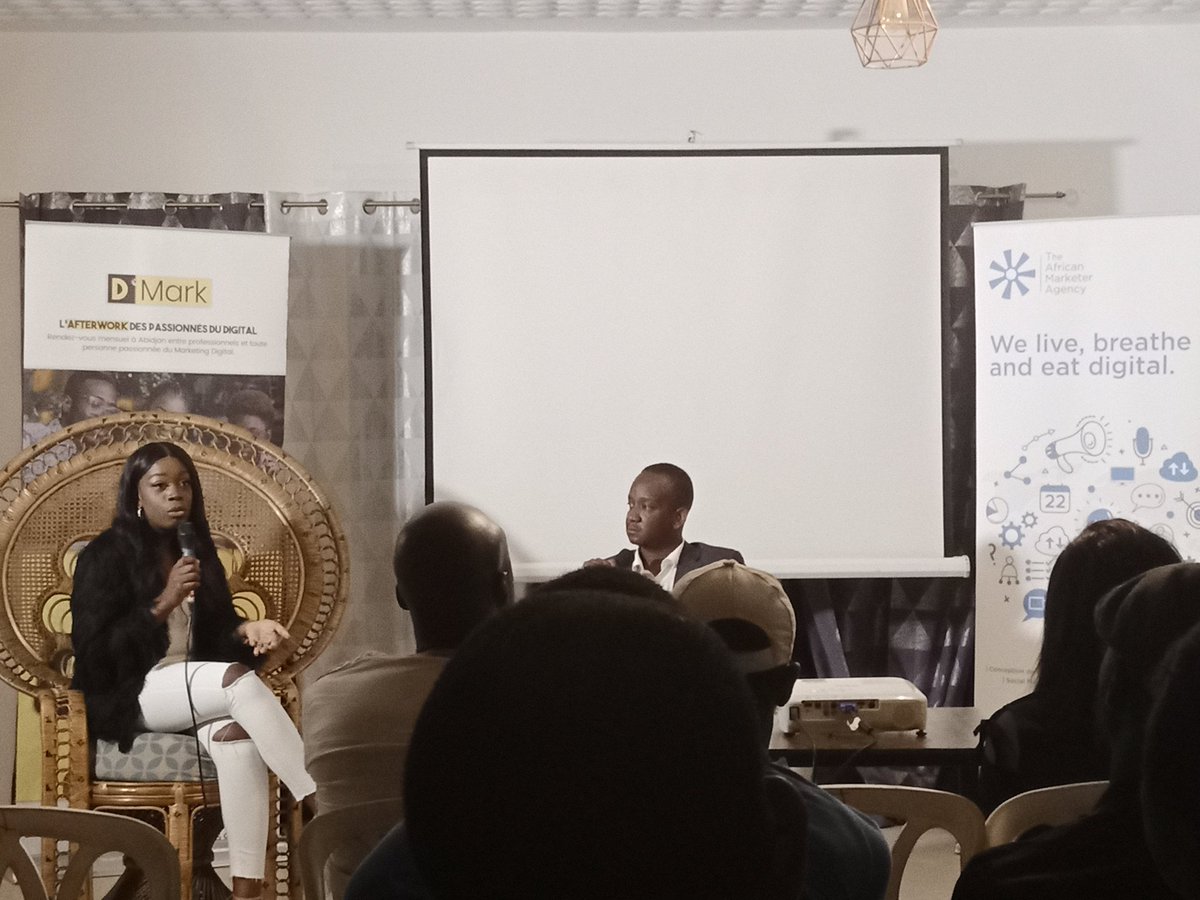 mensahmaster's tweet photo. En ce moment à l'Afterwork des passionnés du digital organisé par #DMark.
#MensahMaster #çaMeDigital #SocialMedia #CommunityManager #Marketingdigital #afterwork #maxom https://t.co/fc9g0EsOkR
