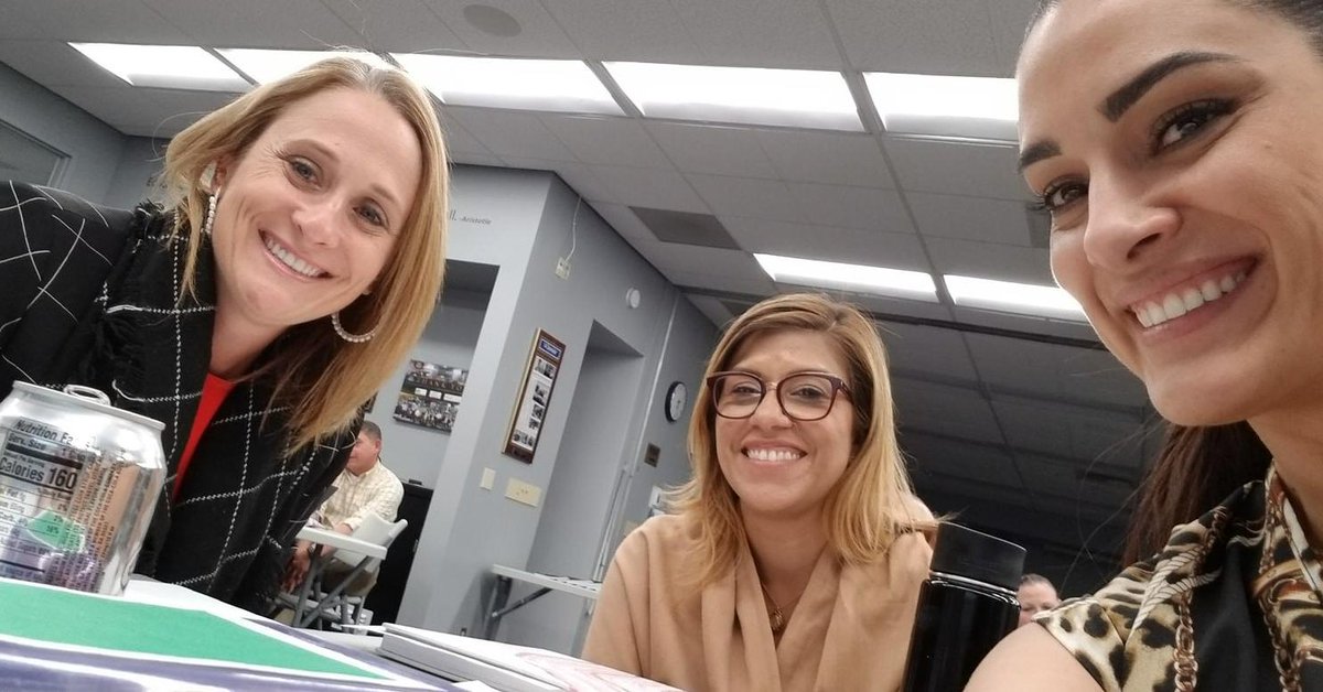 MrsCovas's tweet photo. Welcome to the team Dulce! #EdServices #SJDifference https://t.co/c8PeFEk8cd