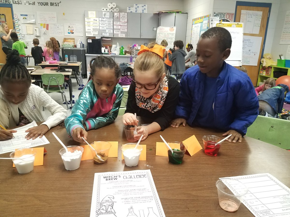 Samena Collins tweet media