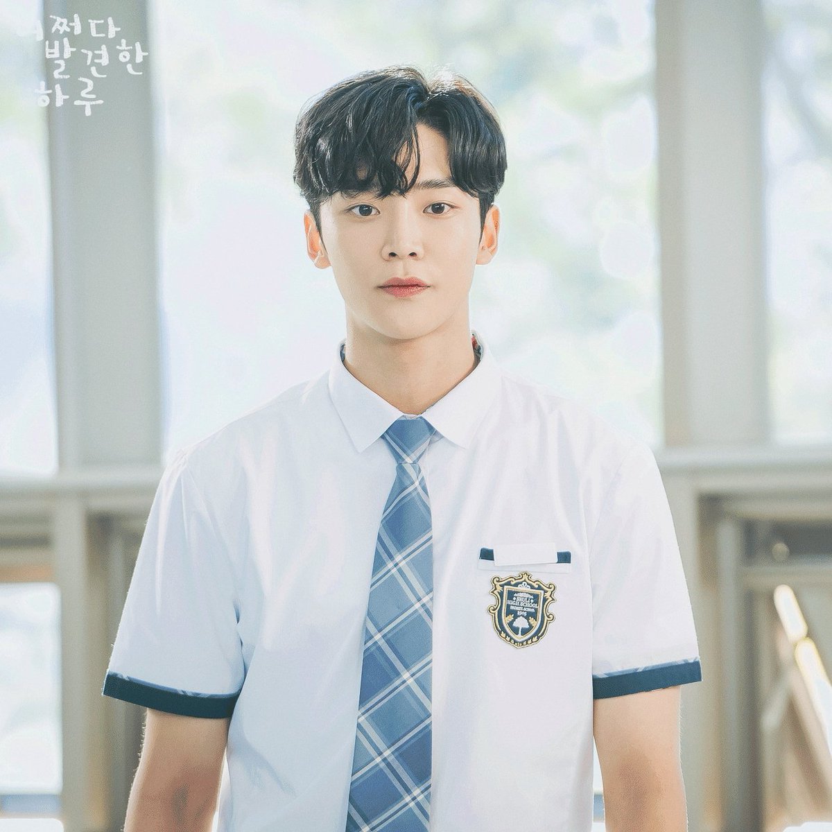 love_the_micky's tweet photo. 修图调色 4p #偶然发现的一天 #김로운 #ExtraordinaryYou #ROWOON https://t.co/mQvhXgUVXn