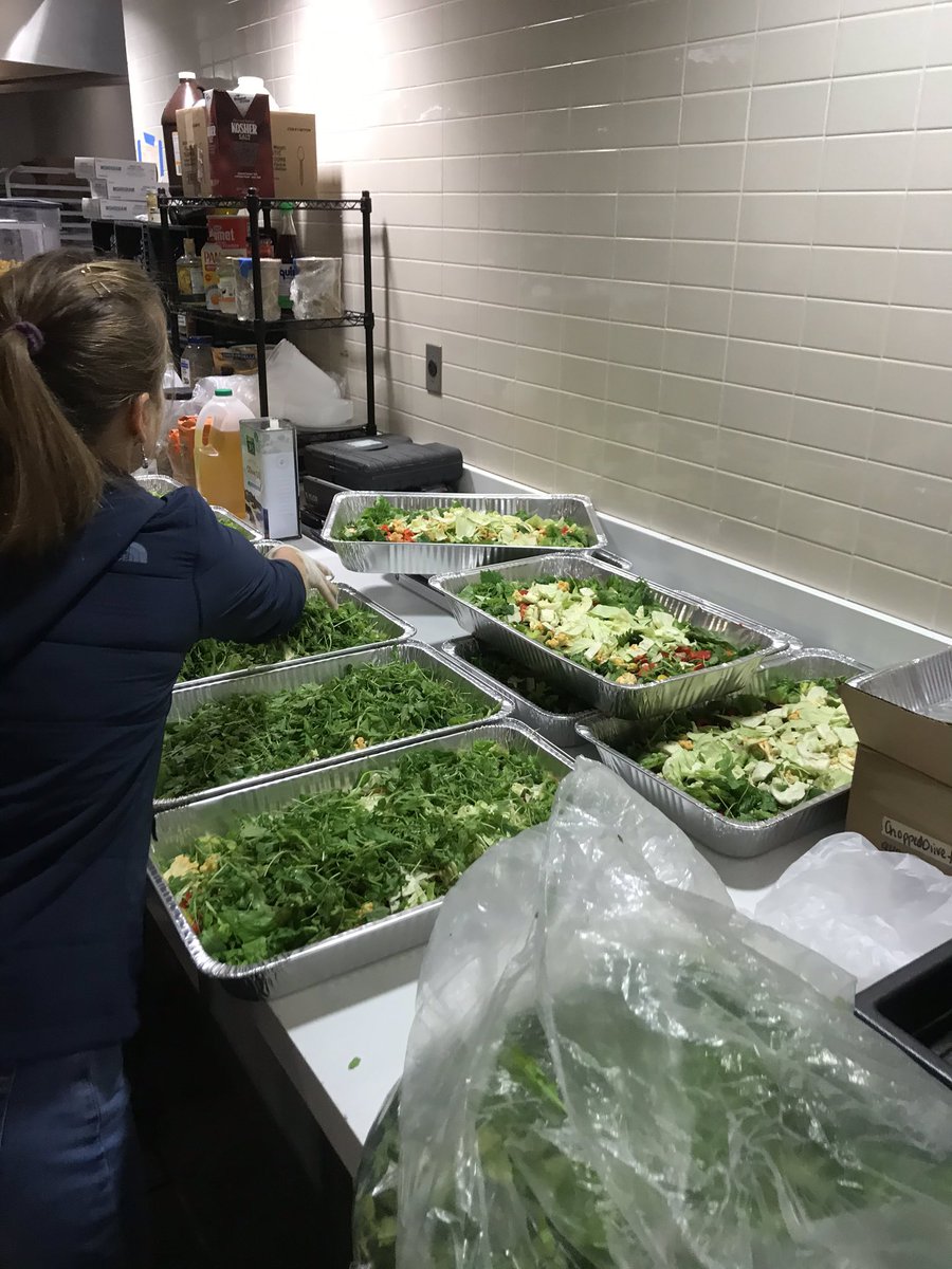 SoCoFamilyMeal's tweet photo. Day 7 at #SonomaFamilyMeal - we prepared and packaged food for over 1,000 local families, evacuees and responders! #KincadeFire #foodislove #inservicetoothers #foodheals https://t.co/wxcVmyHxOd