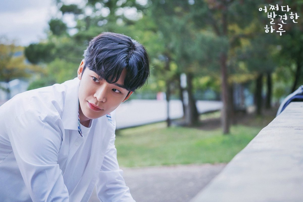 love_the_micky's tweet photo. 修图调色 4p #偶然发现的一天 #김로운 #ExtraordinaryYou #ROWOON https://t.co/vQZ8XNY7HD