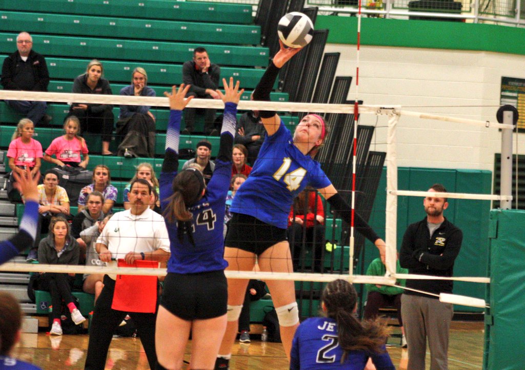 Fish_Report's tweet photo. D-IV SW regional semi and Russia beats Fairlawn tonight 25-10, 25-18, 25-16. The Raiders now play Saturday for a state berth for just the second time in school history. The other was 1976 when they fell in the Class 'A' regional final to Frankfort Adena who later won state. https://t.co/K6LuxNlPOq