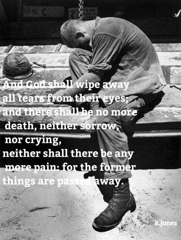 DefensePitz's tweet image. On this All Saints and All Souls Day, let us commemorate all soldiers who gave their lives for the security, sovereignty, and welfare of the Filipino people as well as for loved ones who served the family, the community and the country.

#PDA #PitzDefAnalysis