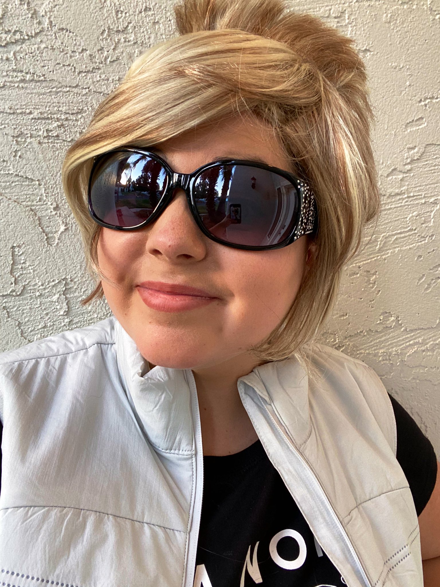 Sierra Schultzzie This Year I Went With The Scariest Halloween Costume Of Them All A Karen Can I Speak To Your Manager