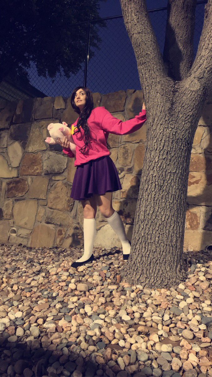 sucessfulgiraff's tweet photo. Happy Halloween #GravityFalls #MabelPines #BillCipher #Waddles #Cosplay #halloween2019 https://t.co/5Cg5pgVy3I