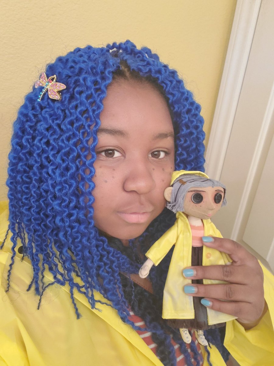 flare_skylar's tweet photo. Going out trick-or-treating boys
 Guess who I am ^^ https://t.co/rCEH1JifWC