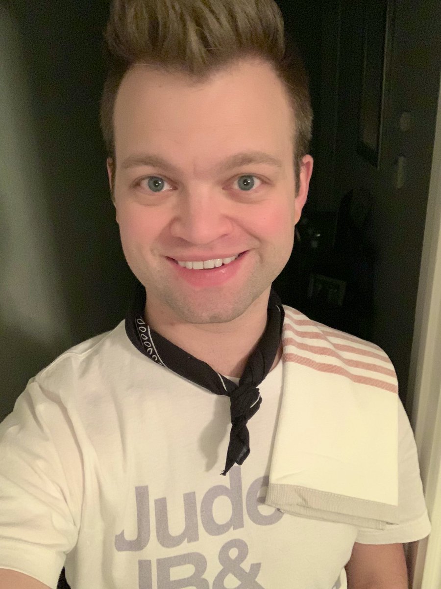 nutrishane's tweet photo. What else should a gay dietitian (who loves A Little Life) be for Halloween besides @antoni from #QueerEye. https://t.co/tcqDkCDXLd