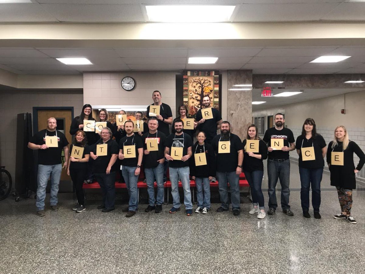 LetchworthCTA's tweet photo. HS students had to find all nineteen letters and figure out the word to earn some candy. Happy Halloween! #NYSUThalloween https://t.co/9vQdObWOLW