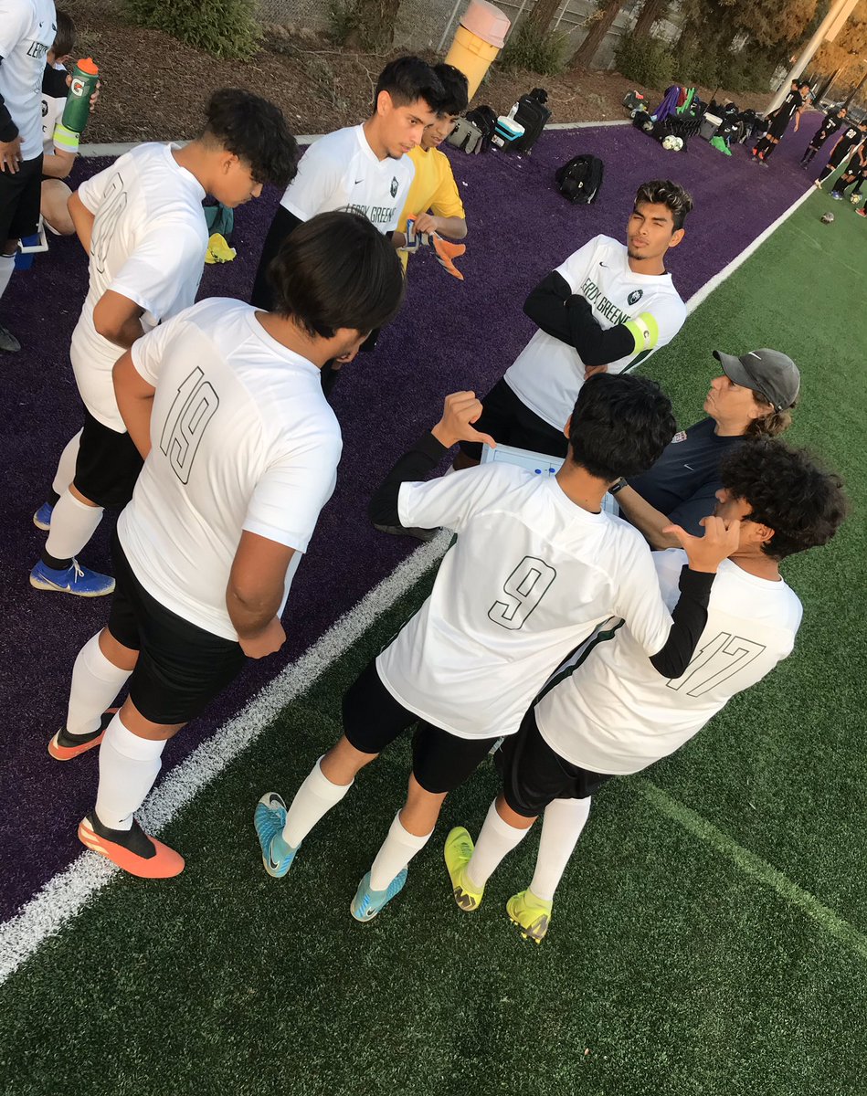 Let’s go!!! Pre game pep talk! <a href="/SOSHerreraA/">Angela Herrera</a> <a href="/AthleticsNusd/">Natomas Unified District Athletics</a> @LeroyGreeneFitz