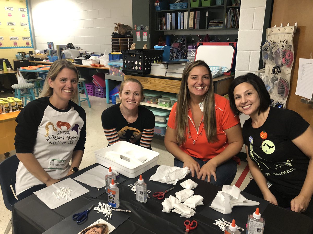 Wschultz23's tweet photo. So thankful for this crew of amazing parents who organized an unforgettable Halloween party for my sweet first graders ❤️@GreenvilleES #GreenvilleES #GESfirstgrade https://t.co/1Zb8eC36Dz