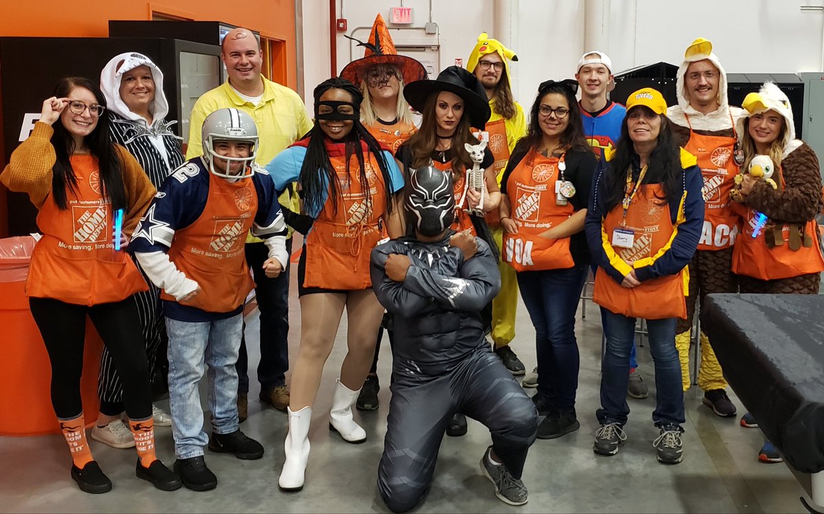 DhaynesHd's tweet photo. Happy Halloween from Key 4 Inbound/Lean!! #HappyHalloween #hdforever @TroyDFC6707 @JohnKossick @cgerdemann @MichaelNutter54 @HandlyTrisha https://t.co/pLbqDHz9wR
