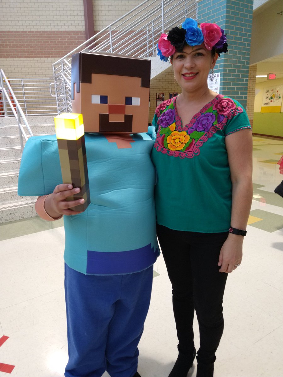 deymontoya's tweet photo. @NISDmartinlib https://t.co/W1Bby4rBcc