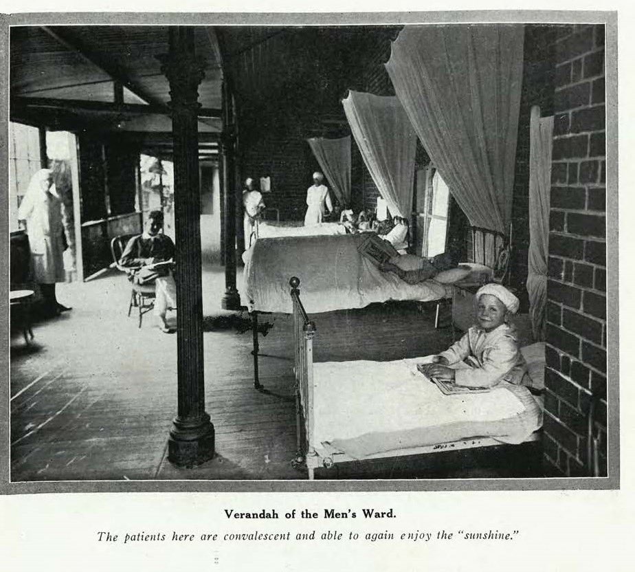 IWCLibraries's tweet photo. Flashback Friday
A Patient taking in the sunshine on the veranda of the Menโs Ward, Marrickville Hospital.
Image from the Inner West Community History Collection
#IWCLibraries #FlashbackFriday https://t.co/PG6B04feFV