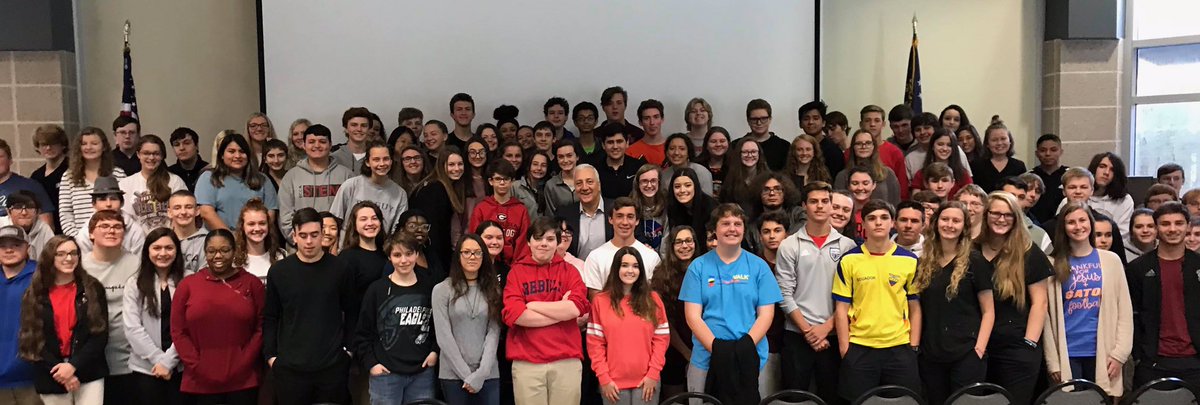 kkeithecsd's tweet image. Many thanks to Dr. Massimino and Dean Marinaccio from Columbia University for speaking to ECSD and ECCA students.  They delivered a truly fascinating and inspirational talk that encouraged all to “Follow Their Dreams.”
@Astro_Mike @Columbia @yjford