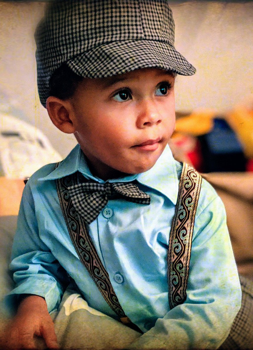 Bibli_be_Us's tweet photo. Happy Book Character Day! & Happy Halloween! In keeping with my tradition of dressing up as characters from #Ouida's novels and novelettes, this year it's Bertie Cecil from #UnderTwoFlags and my son is Mr. Rake. https://t.co/kkmAyQlXIc