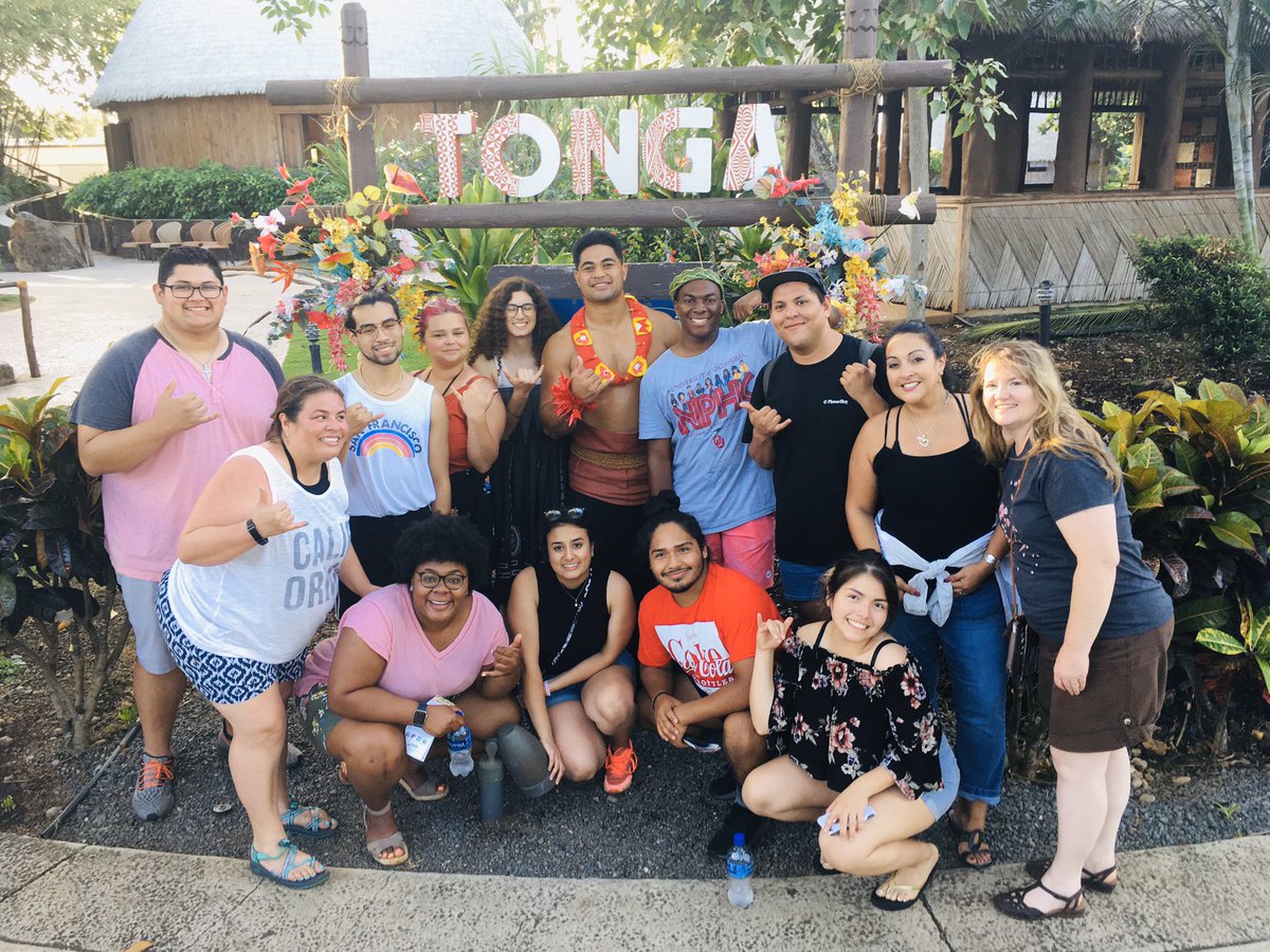 bm0rales's tweet photo. Super excited to explore Hawaii and I have to say my #nerdside is super excited to learn so much from #sacnas2019 #bm0onthego https://t.co/JEjBdhtNDY