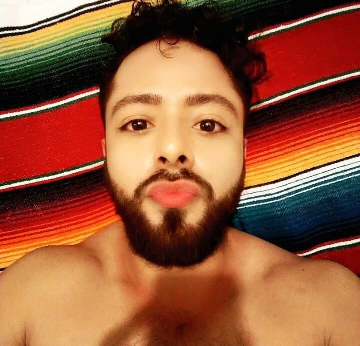 chiapashott's tweet photo. Darou Rodríguez

Qué más le saben??? 
Compartan para seguir subiendo aportes. https://t.co/M5cg9TDh9C