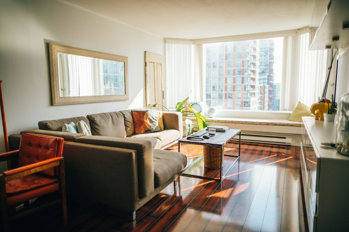 ChrisTeseniar's tweet photo. Should you rent? Think again! https://t.co/wsEki2ndbd https://t.co/QCIIjY13N1