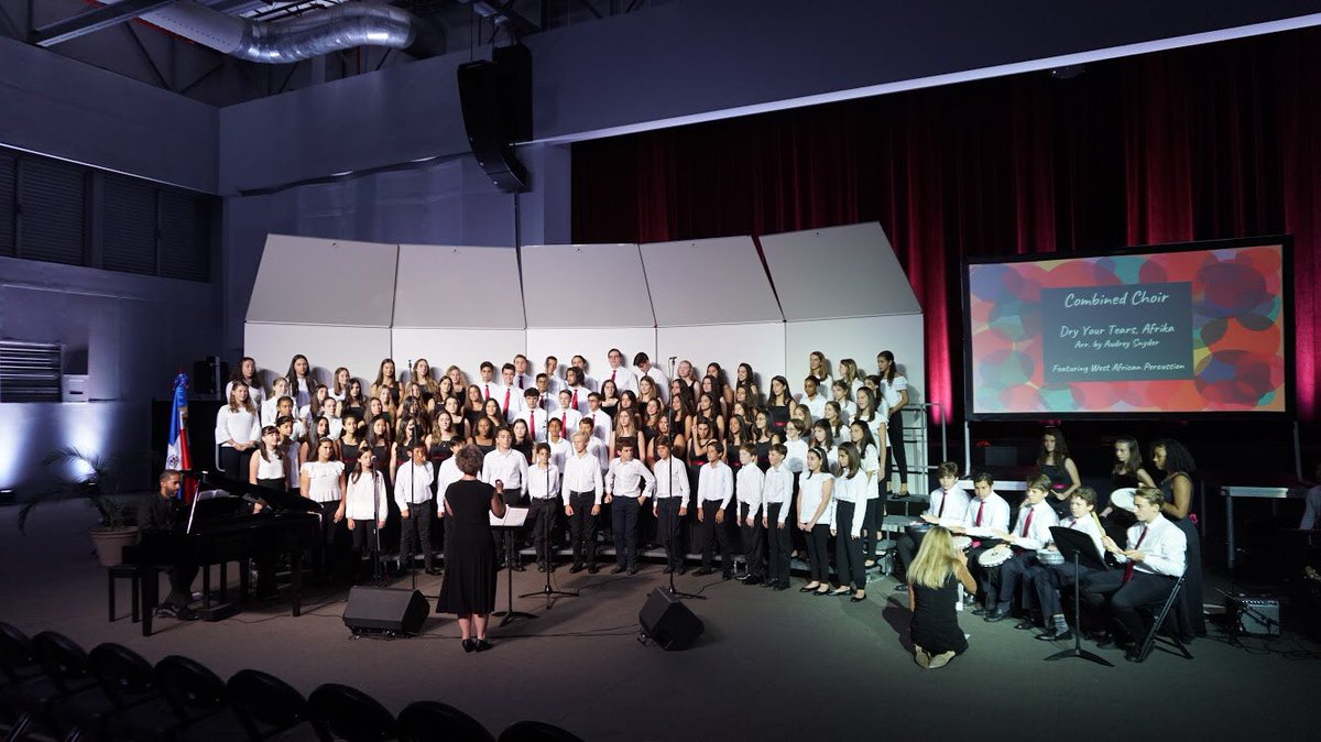 CMSSharks's tweet photo. During their Fall Concert performances, the MS/HS Band and Choir shared an evening of music in our Shark Center. ππΆ #cmsfa #talentedsharks https://t.co/mr1ly5DQga