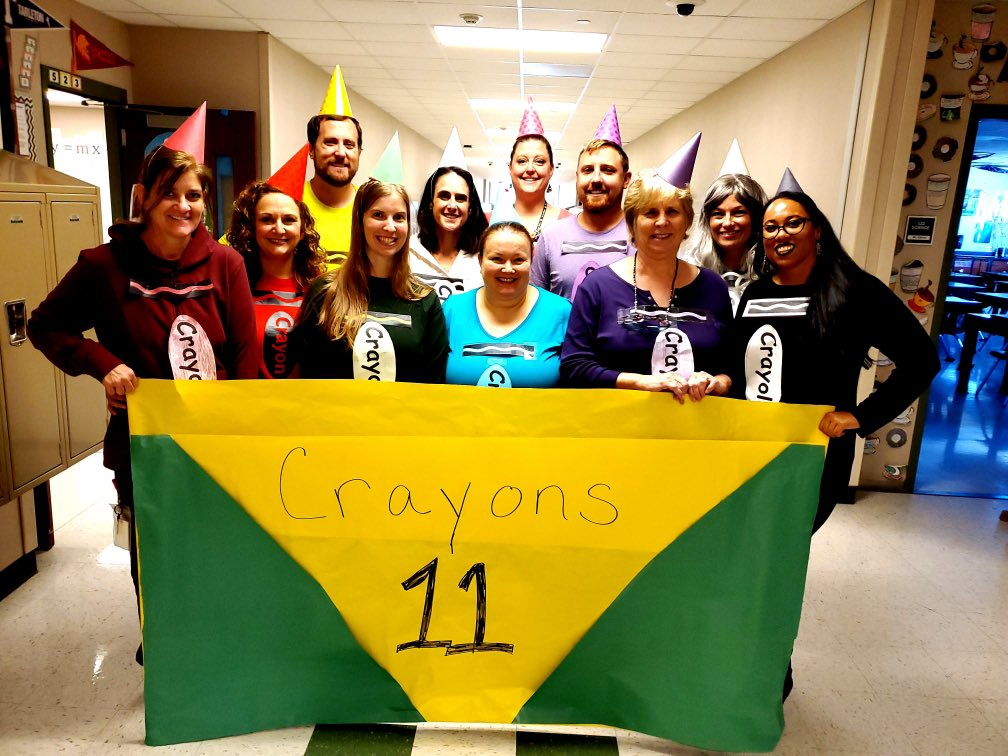 Tori_A_Sanders's tweet photo. Fun Halloween day at Walsh! Proud @Crayola Crayons are we!! #7thgraderocks #halloweenatwalsh #graycrayon @JWalshMS https://t.co/I6Qca2NZID