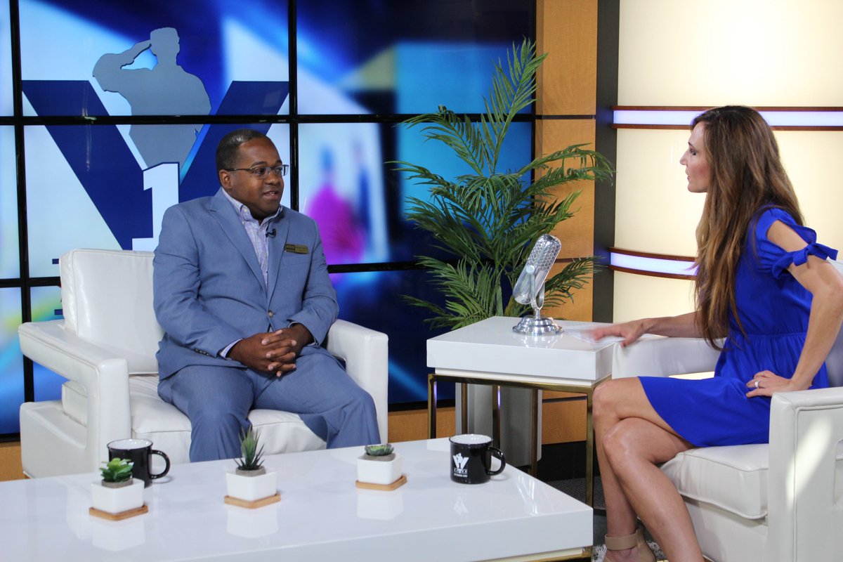 veteransonetv's tweet photo. It was a pleasure to have @makeamovemike to discuss VA #Homeownership! 🇺🇸 🏡
Lessons in VA home loans coming your way soon on the next episode of #VeteransOne! #veterans #veteran #realestate #realestatelife https://t.co/dVKXdOiUYA