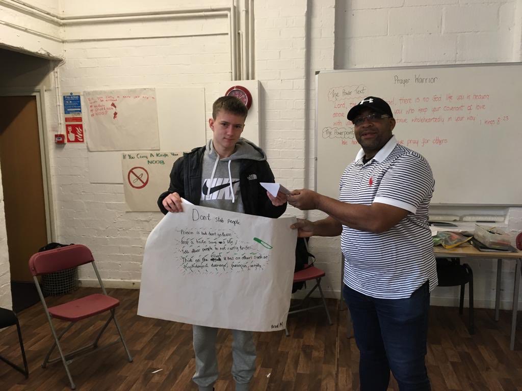 Engaging Precious Lives Workshop at 610 Youth&Community Centre. Great working alongside @JDGtraining&Development#HealthyDiscssion#IncreasedAwareness#SavingLives
