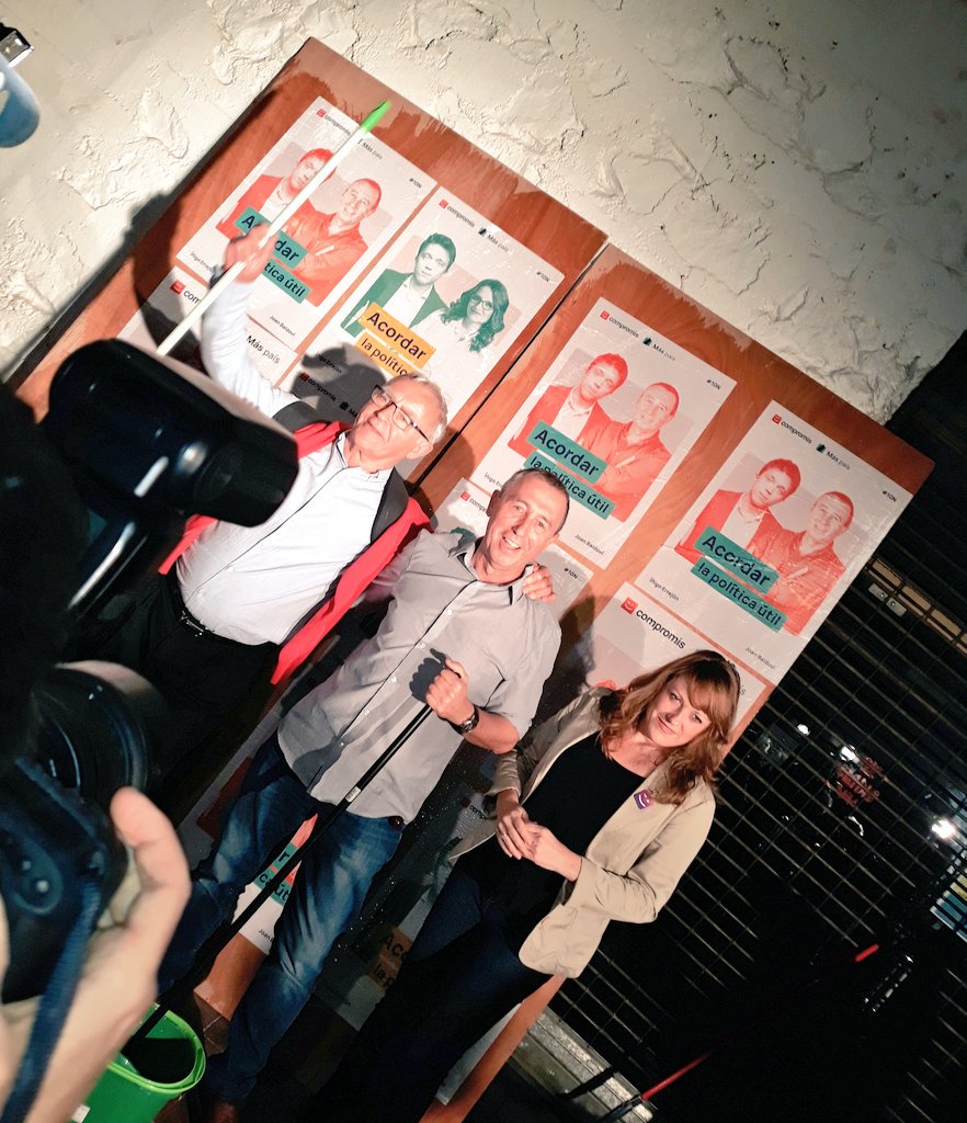 Ferranpi100's tweet photo. #AraVaDeBo comencem la campanya per a l'#EmergènciaClimàtica #DretsSocials #LesPersonesPrimer.
Amb @joanbaldovi @mariajpico @MasPais_Es i @compromis farem #PolíticaÚtil.
El #10N no et quedes a casa: ix i vota per fer possible la política de l'acord. Som-hi! 🗳 https://t.co/GlXzTxK3Ya
