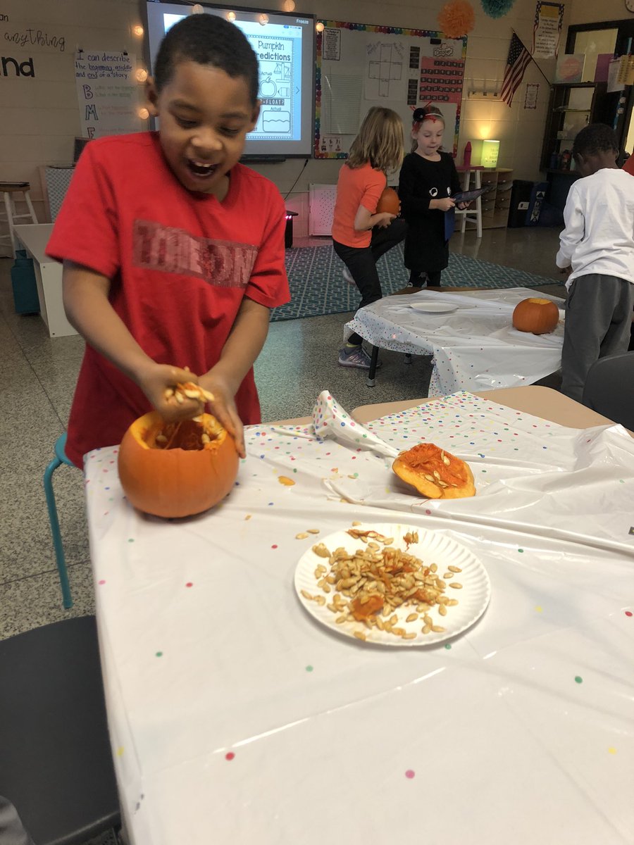 We measured, weighed and counted seeds from our pumpkins. We also learned that pumpkins float! #HTSpartans