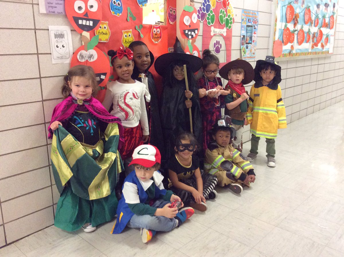 Halloween Fun in PreK 119!  PS 76 learns