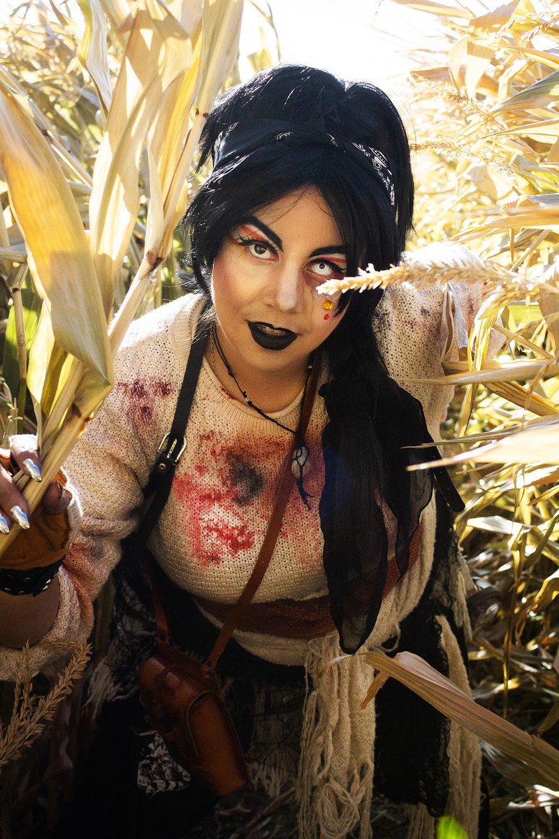 King_Zotic's tweet photo. πΎπ½πΎπ½
.
Prowling around-
.
#ThatWitchLeviana #JunkyardWitch #CornField #Halloween #Fall #FallFestivites #Witch #WitchyWoman #HorrorBabe #HorrorQueen #FauxQueen #SpookyGirl #SpookyBabe #Horror #Scary #Spooky https://t.co/uAEFHgUesy