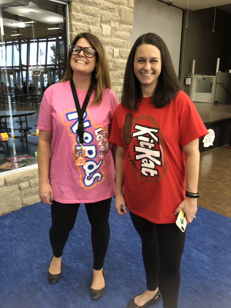 MrsGhesquiere's tweet photo. Lots of Halloween spirit at OES today! 👻🧡🖤🎃#OtsegoKnights https://t.co/ST5FvAAUeX