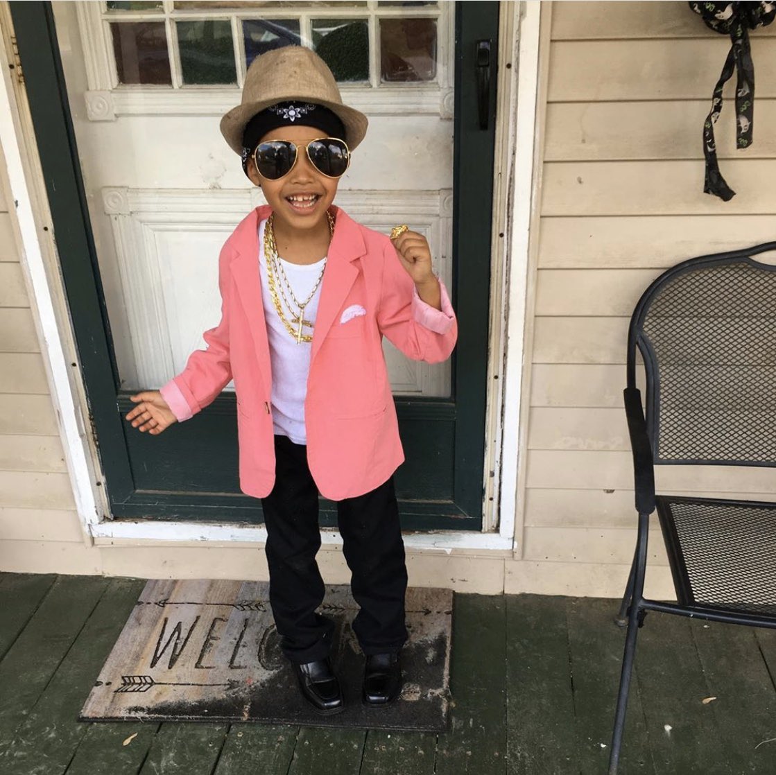 Bruno Mars tweet media
