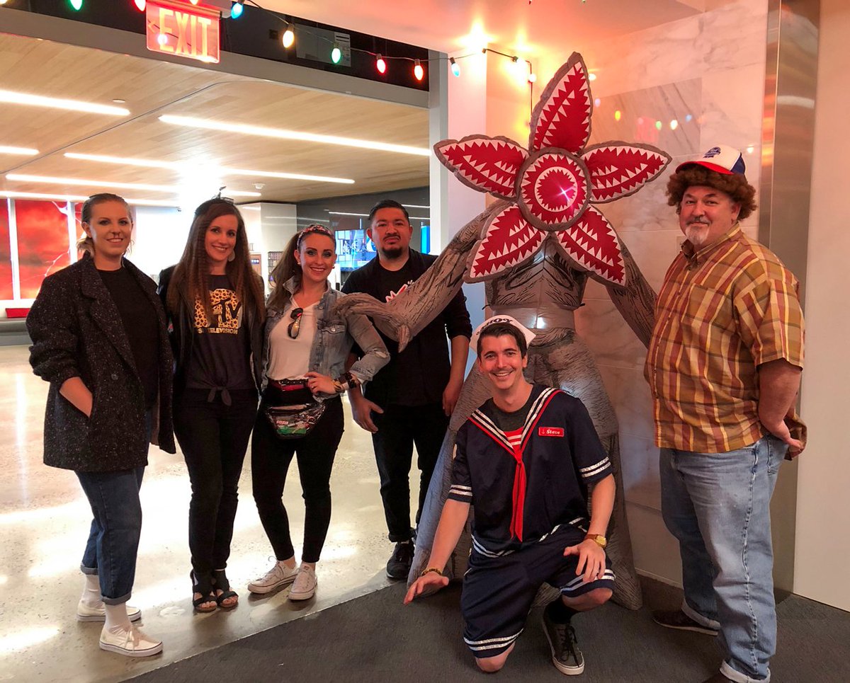CushWakeAZ's tweet photo. It was a very #StrangerThings #Halloween at @CushWakeAZ! #HappyHalloween #CWHalloween https://t.co/ObREQM5jTC