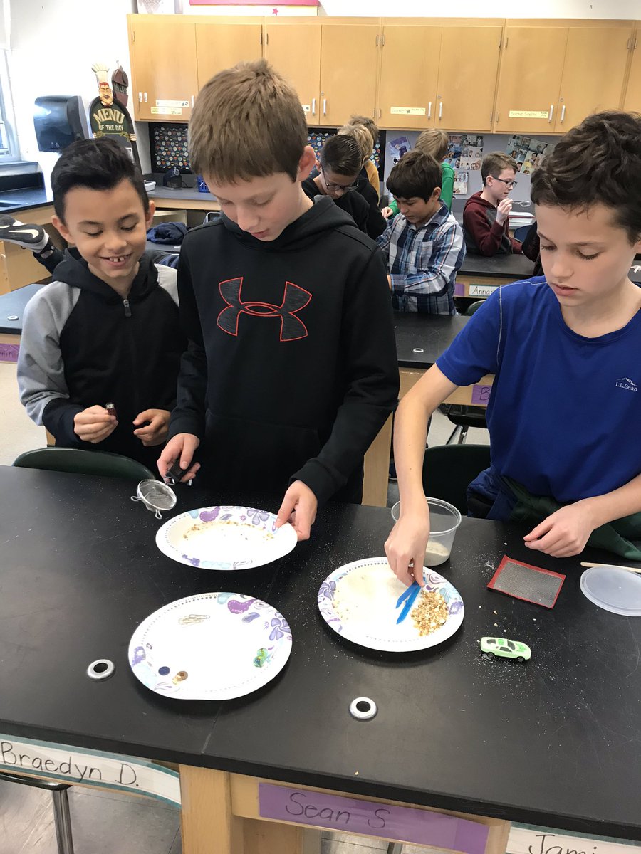 SperingStacey's tweet photo. Teamwork makes the dream work - #aNAISing job separating a heterogeneous mixture. We love hands-on learning. https://t.co/XJdznTe2HE
