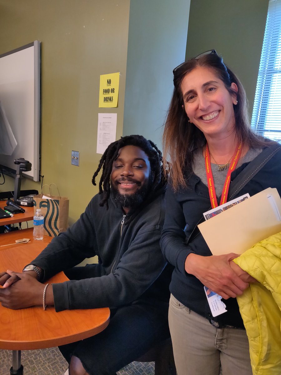TBirdsRead's tweet photo. Awesome visit for TBirds Read with Jason Reynolds! https://t.co/J7UOaiYE2C