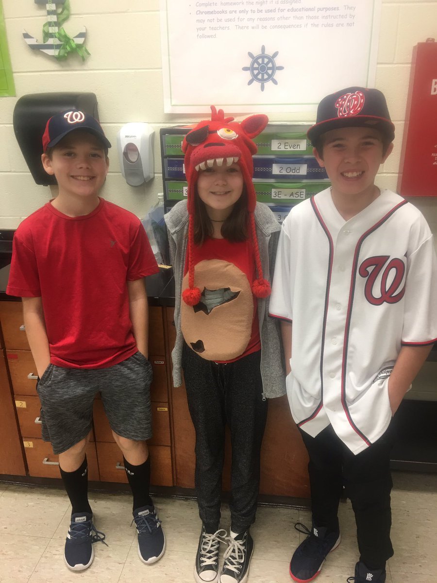 TFantell's tweet photo. Look at these SCMS cuties! So much fun to be able to dress up at school! Happy Halloween to all, stay safe! @SCM_Principal #GoSailors https://t.co/5WE9Z2mssn
