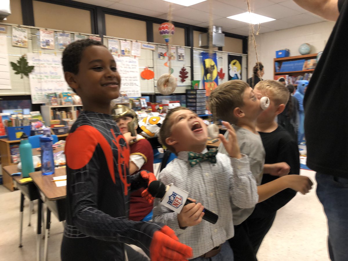 Thanks to all of our Room Parents and volunteers for a fun filled party. 🎃👻#bear tavern pride